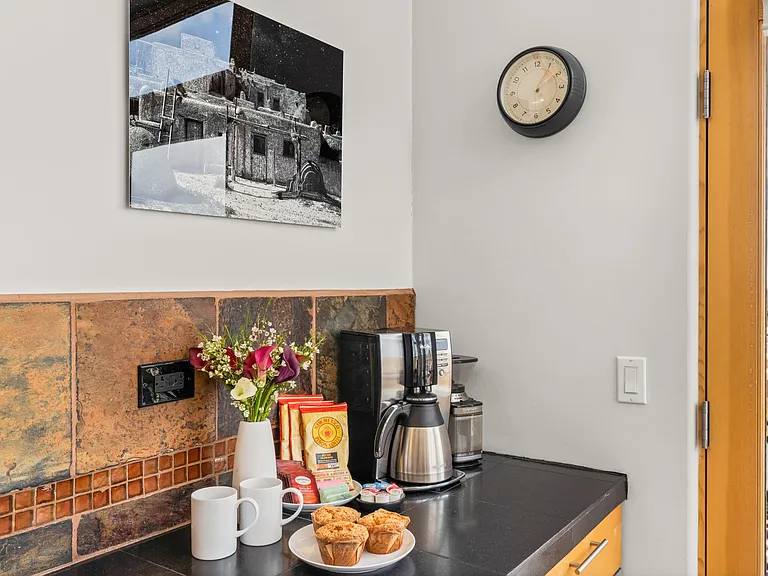 1010 Marquez Pl #L — Photo 17