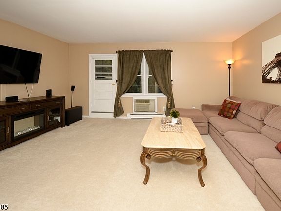 4th image of 100 Pierson Miller Dr APT A10