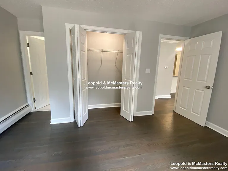 519 Washington St #6 — Photo 4