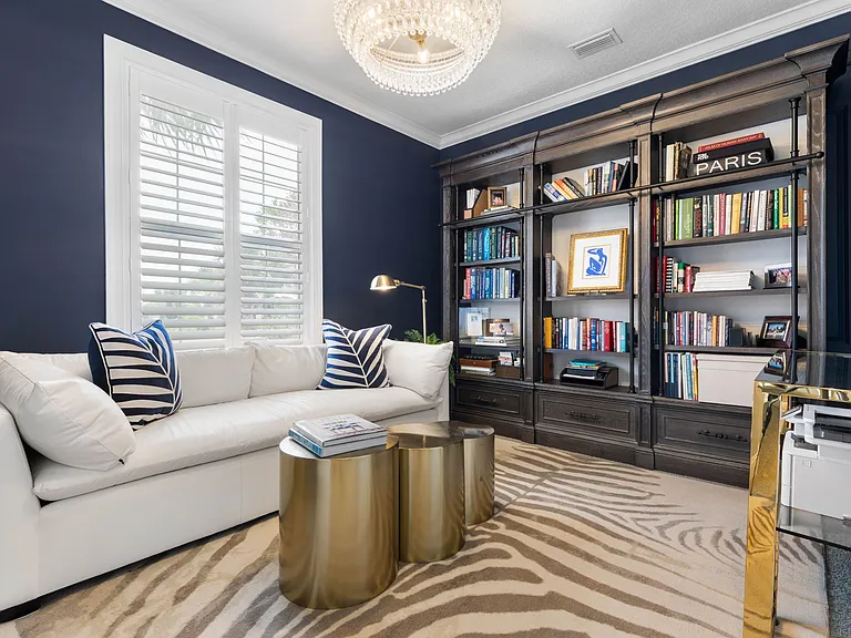 16 Marbella Ct — Photo 3