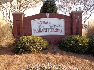 504 Pelican Ln, Clemmons, NC 27012