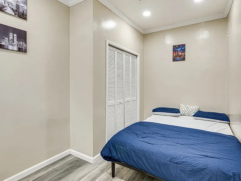 77 Laidlaw Ave #3 — Photo 10