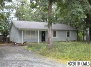 2808 Bobwhite Cir, Wingate, NC 28174