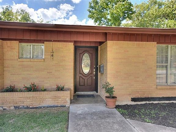 2nd image of 5502 Delwood Dr