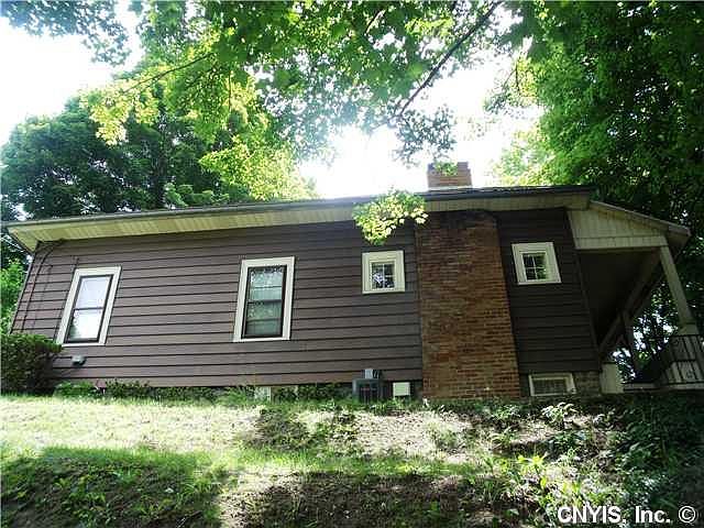 1st image of 136 Arsenal Dr