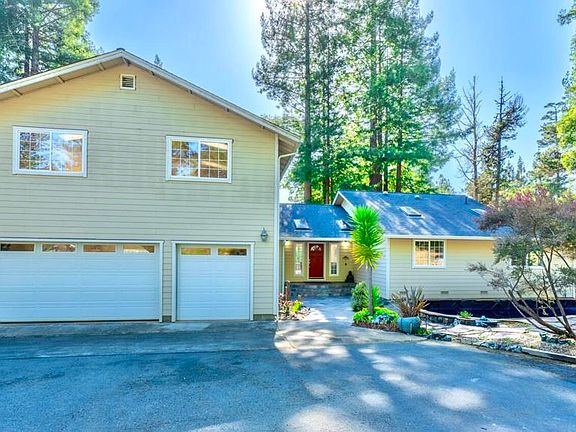 2nd image of 18940 Timber Pointe Dr