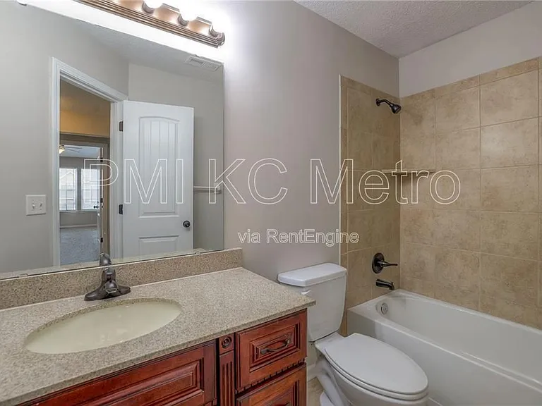 8921 Inkster St — Photo 28