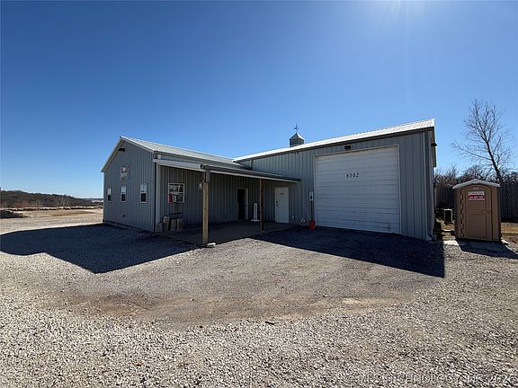 3rd image of 8302 W 51st St