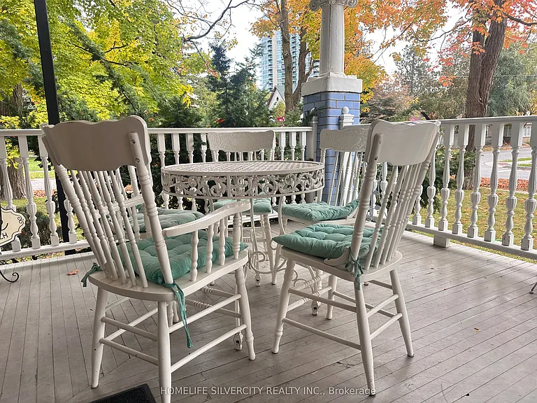 50 Nelson St W #4 — Photo 21