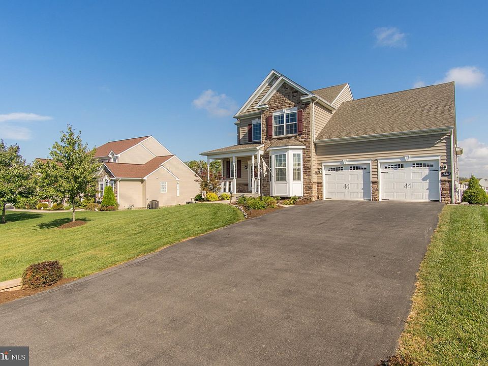 13215 John Martin Dr, Williamsport, MD 21795 Zillow