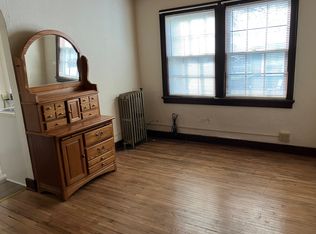 415 E Washington St #3, Washington, IA 52353