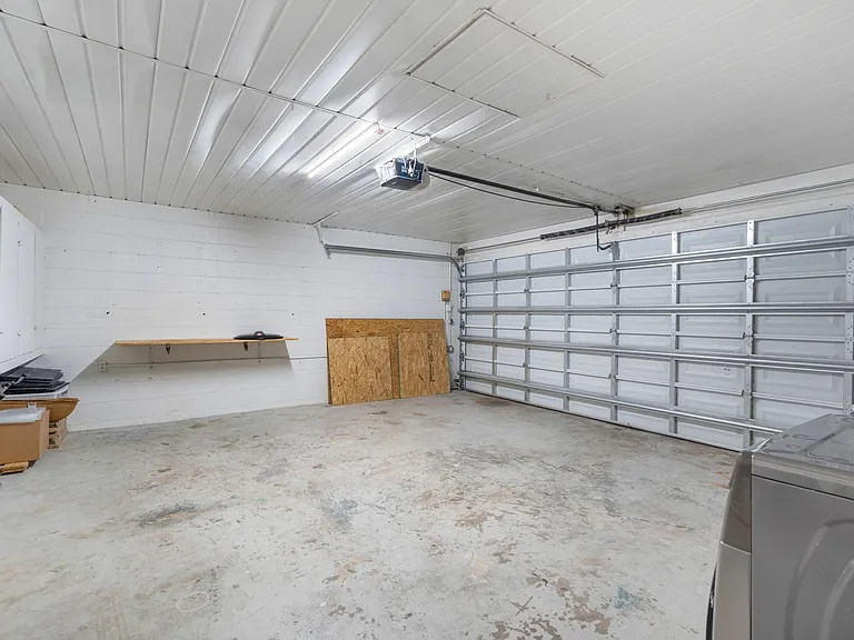 608 Overhill Dr — Photo 18