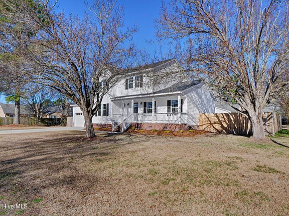 3rd image of 514 Raintree Road