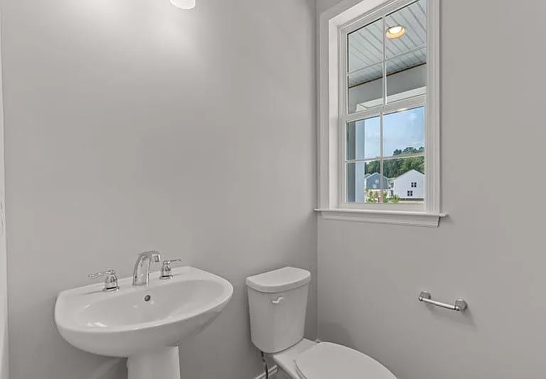 3225 Parade St — Photo 15