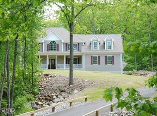 23 Hogsback Rd, Oxford, CT 06478