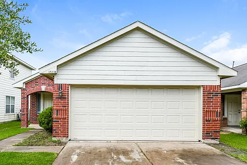 13118 Kingston Point Ln Photo 1