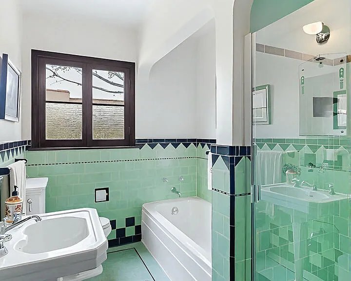 2317 Pearl St — Photo 25