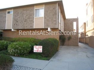 418 15th St APT A, Huntington Beach, CA 92648