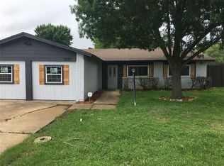 3221 Parker St, Irving, TX 75062