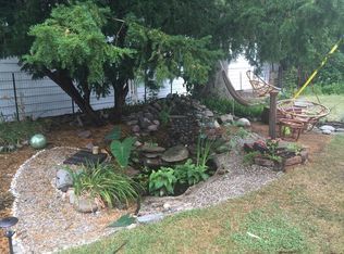 28310 Five Mile Rd, Livonia, MI 48154