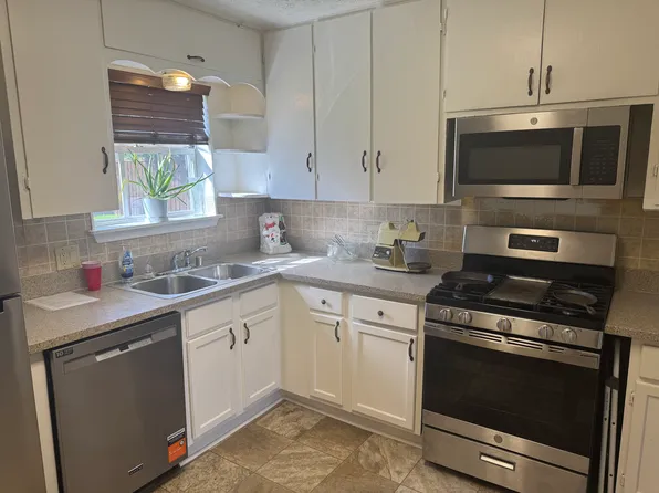 1807 Highland St, Mesquite, TX 75149