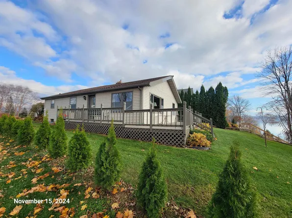 W5583 Firelane #12, Menasha, WI 54952