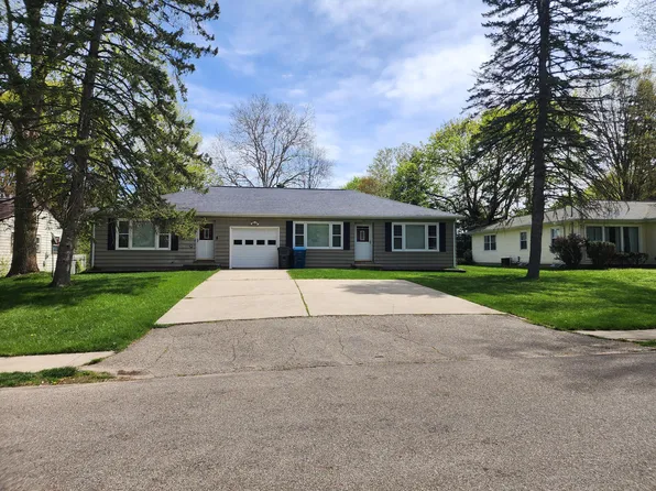 915 Westfall Ave, Kalamazoo, MI 49006