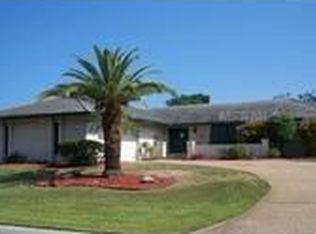 136 Lookout Point Dr, Osprey, FL 34229