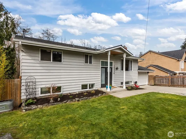 16026 22nd Avenue W, Lynnwood, WA 98087