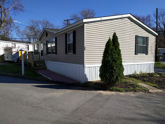 Corner lot