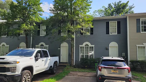 1329 Pamela St Photo 1