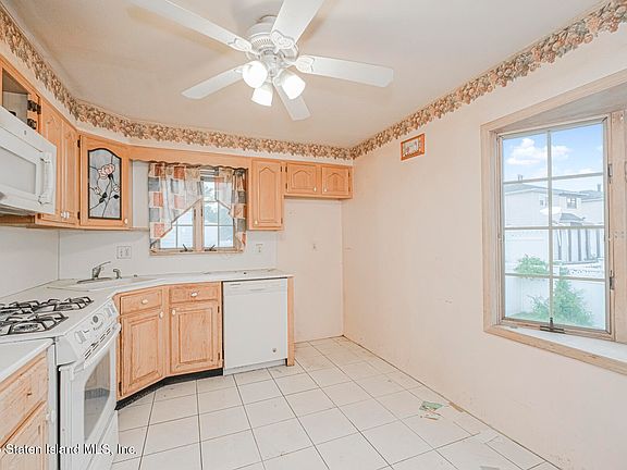 4th image of 163 Keegans Ln