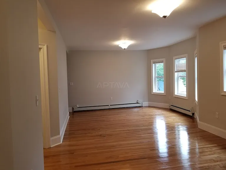 231 Boston Ave #1 — Photo 7