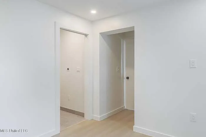 264 McDonnell Ave #C — Photo 7