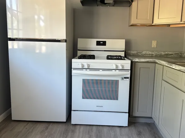 210 Holly St, Warren, PA 16365