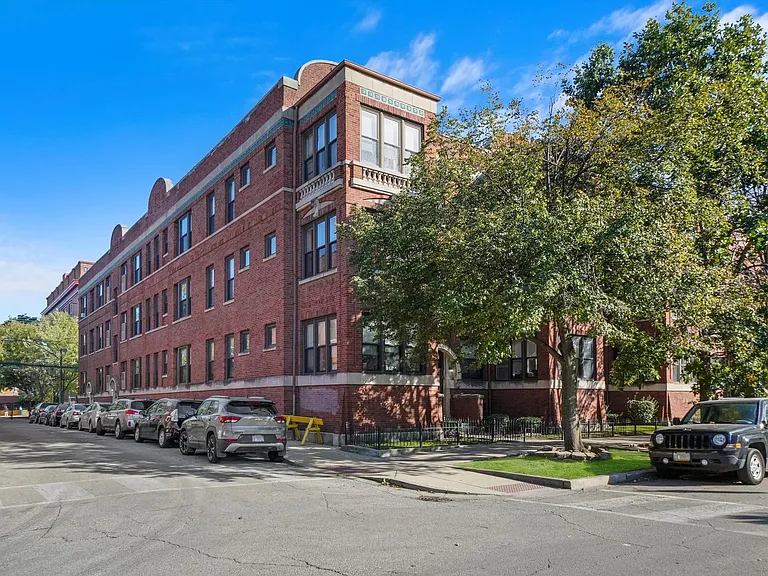 2319 N. Kedzie LP — Photo 32