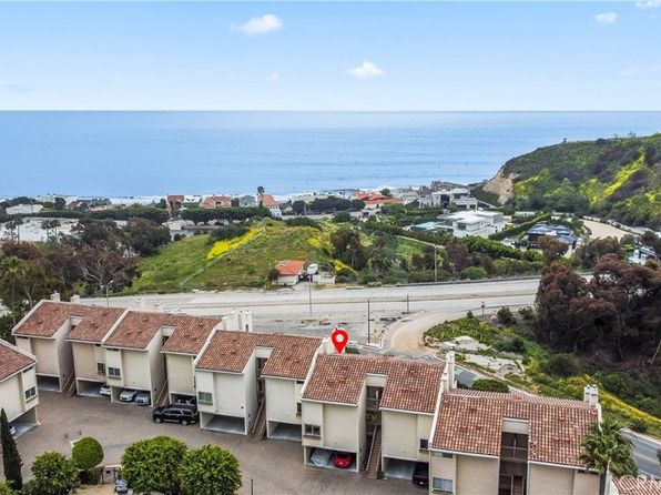 23920 De Ville Way APT D, Malibu, CA 90265