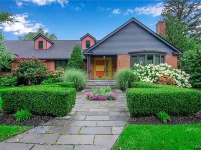 166 Soldiers Pl, Buffalo, NY, 14222