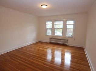 35 Wiltshire Rd #1, Brighton, MA 02135