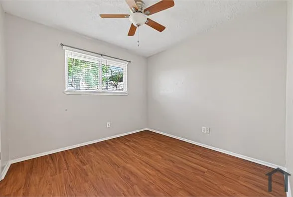 11611 Bonaparte Dr — Photo 27