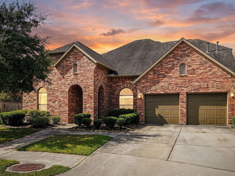 1st image of 18603 Landrum Point Ln