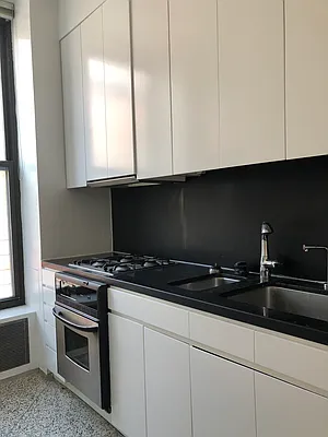 Rented by REAL New York | media 8