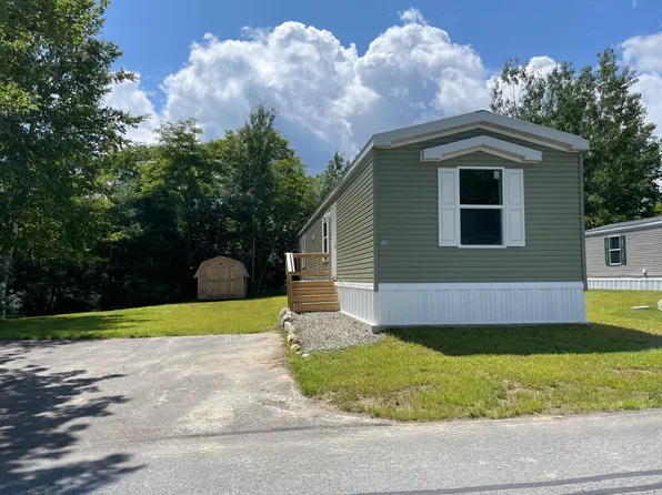 15 R.W. MacLeod Lane, Belfast, ME 04915