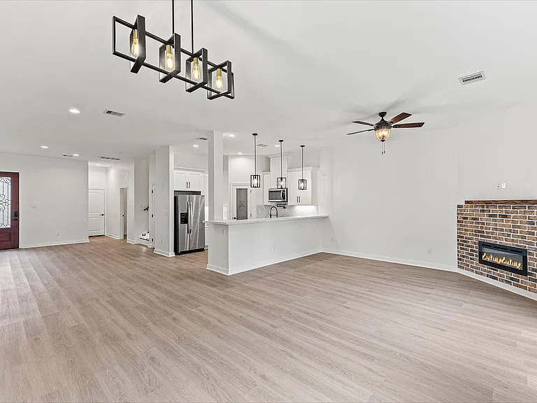 14828 Spica Ct — Photo 12