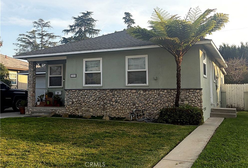 11532 Wildflower Rd