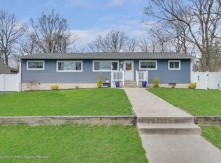 429 Alfred Rd, South Toms River, NJ 08757