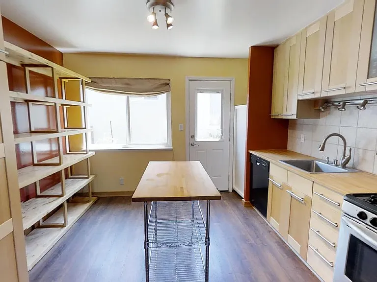 1312 Cedar St #B — Photo 4