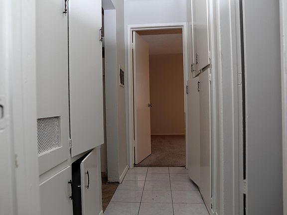 5th image of 4515 1/2 Santa Ana St