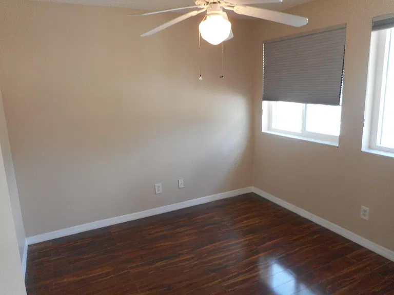 1741 SW 109th Ter — Photo 28