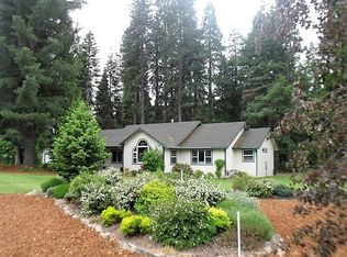 623 Meadow Valley Dr, Mount Shasta, CA 96067